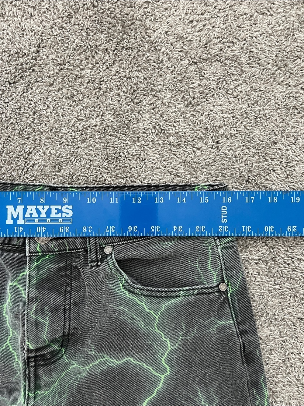 BooHoo Man Lightning Bolt Black Denim Jeans with Neon Green Accents - Size 32R - Picture 9 of 11